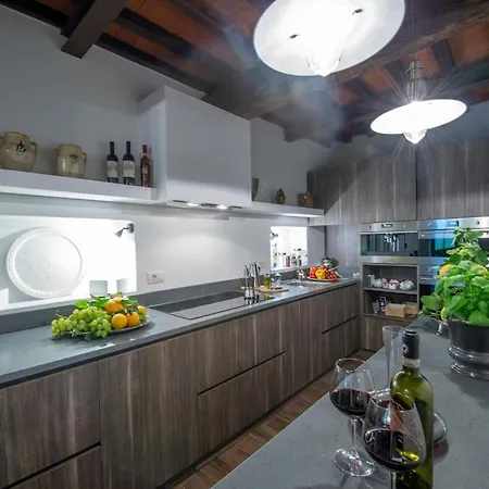 My Exclusive Italy - Chianti's With Vineyard, Infinity Pool & View Villa