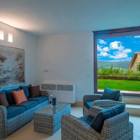 Villa My Exclusive Italy - Chianti's With Vineyard, Infinity Pool & View *